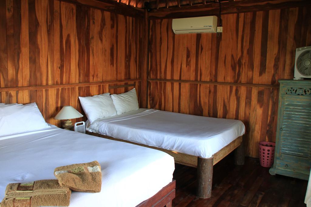 Jennys Place Ξενοδοχείο Lembongan Δωμάτιο φωτογραφία